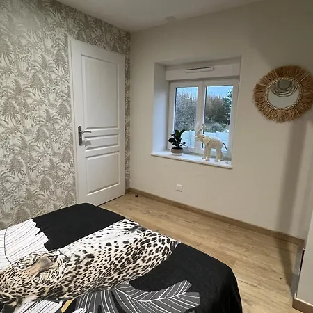 Le Domaine De La Clarte Auxerre - Venoy Villa Room photo
