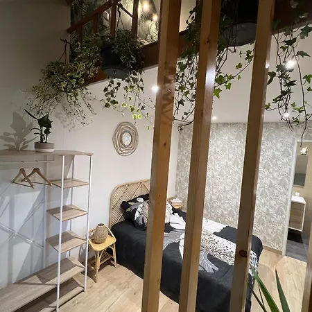 Le Domaine De La Clarte Auxerre - Venoy Villa Room photo