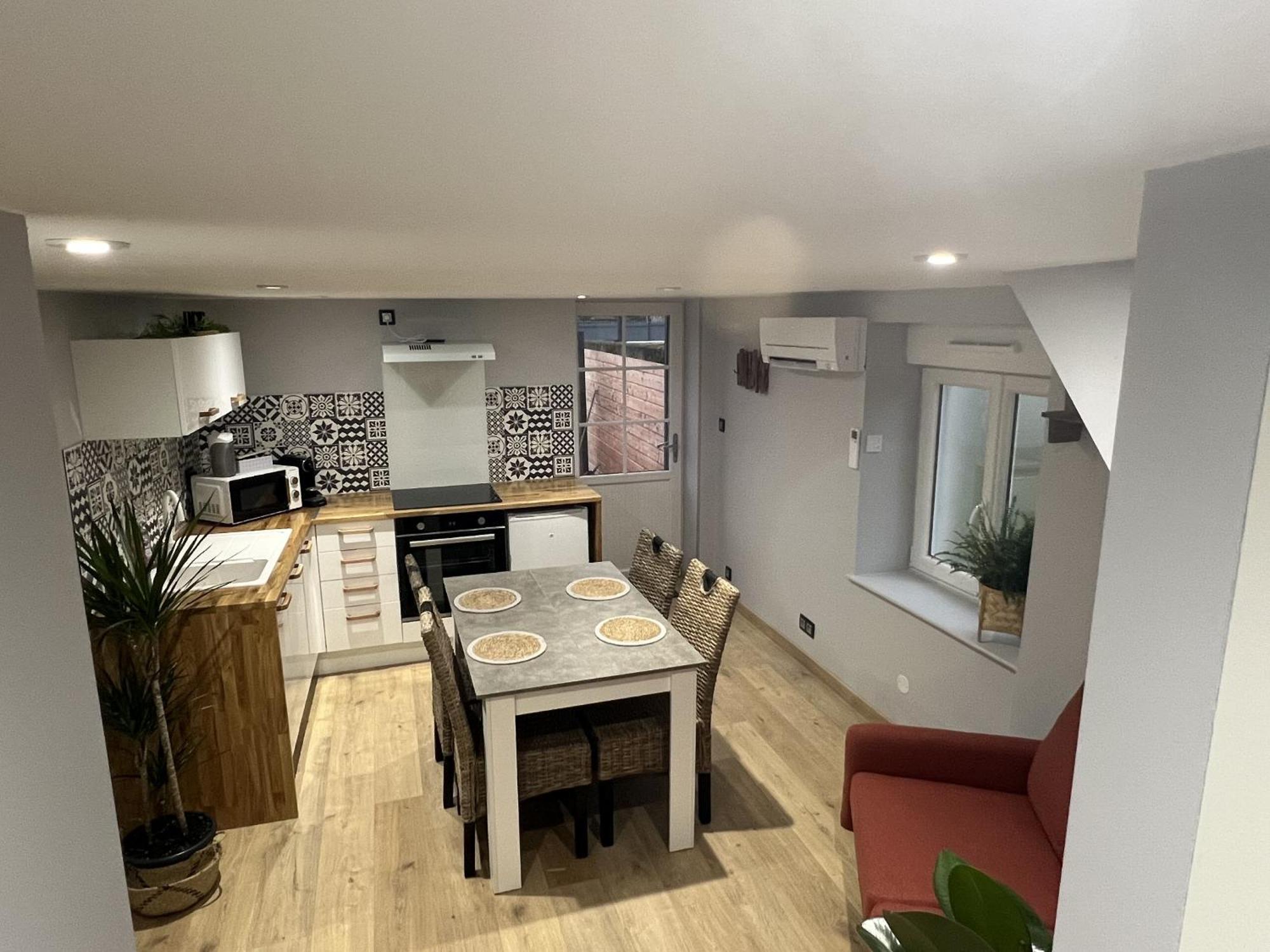 Le Domaine De La Clarte - Venoy Holiday home